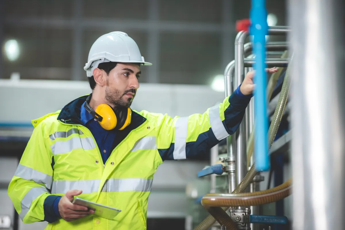 Fixing efficiency at government facilities: How maintenance techs can deliver more value