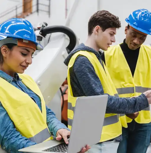 Create a culture of collaboration: How a CMMS helps move maintenance teams from confusion to coordination