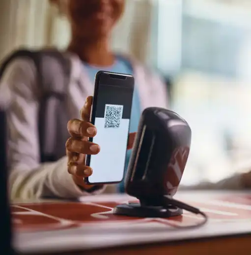 How smart buildings support hybrid work in 2026